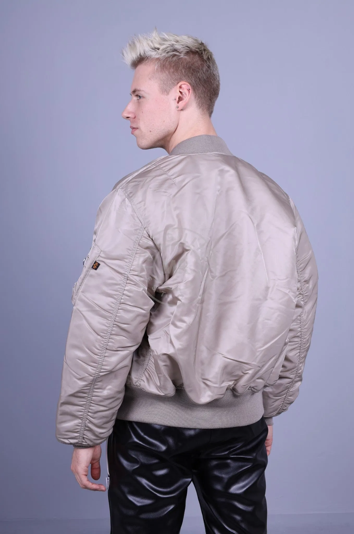 Alpha Industries MA-1 Bomber Jacket - Vintage Sand