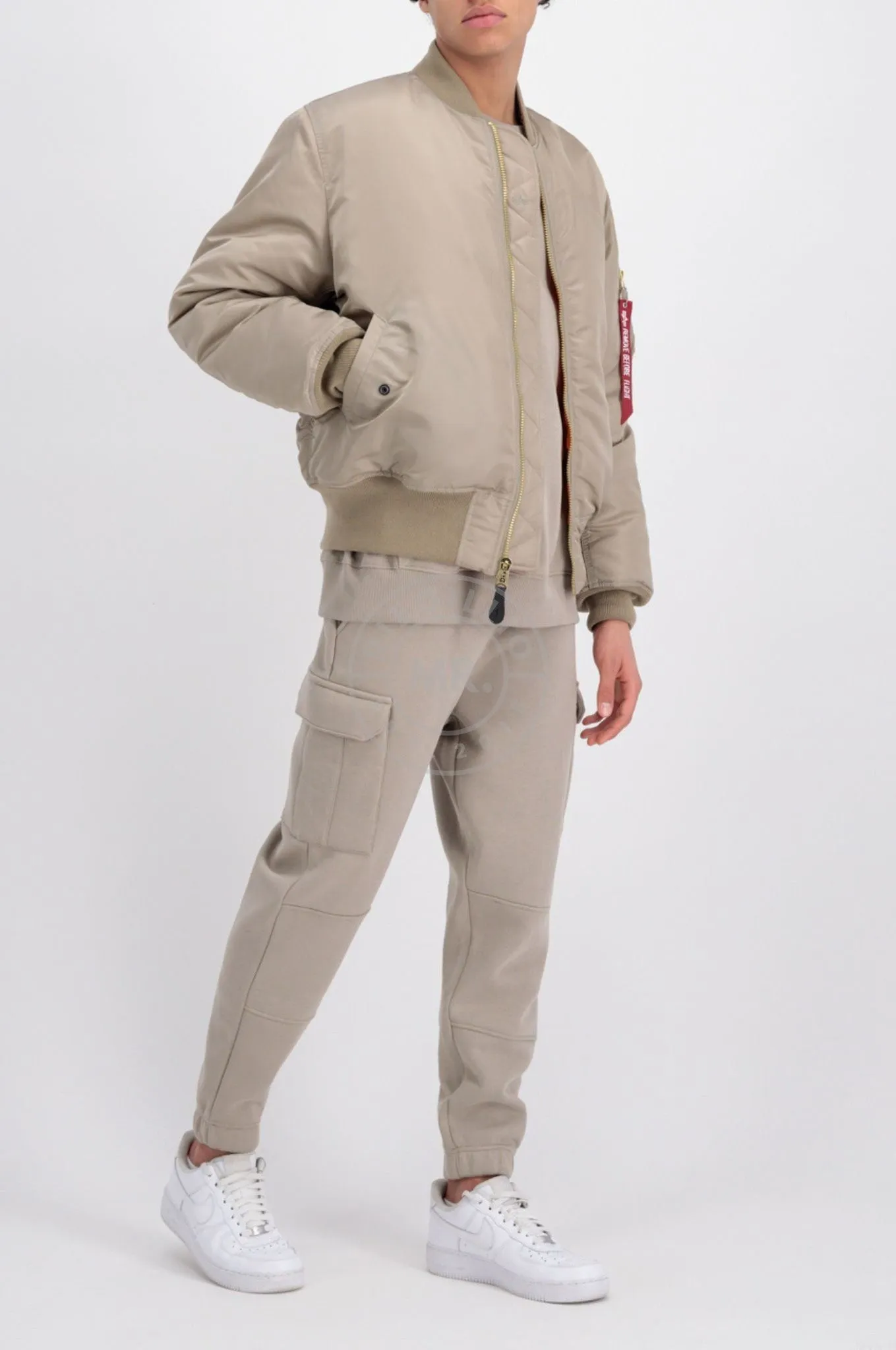 Alpha Industries MA-1 Bomber Jacket - Vintage Sand