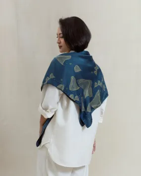 ALUNAN - Two-Toned Square Scarf [Exclusive]