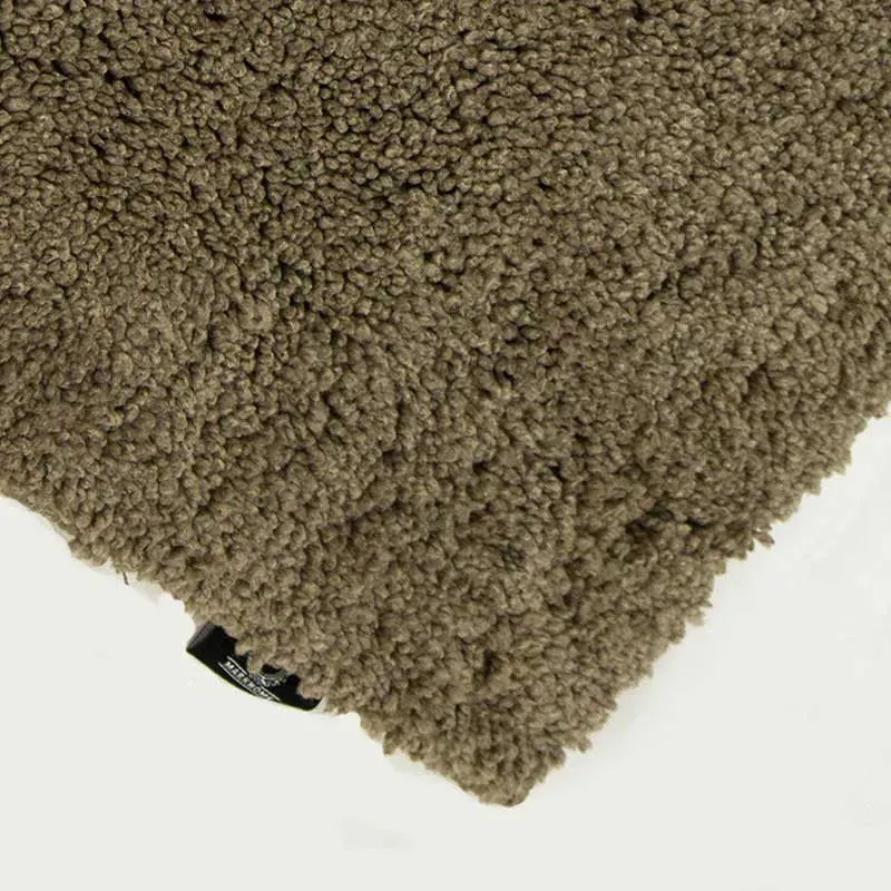 Anti Skid Durable Softness Plush Polyester Rug | 2 x 1 Ft