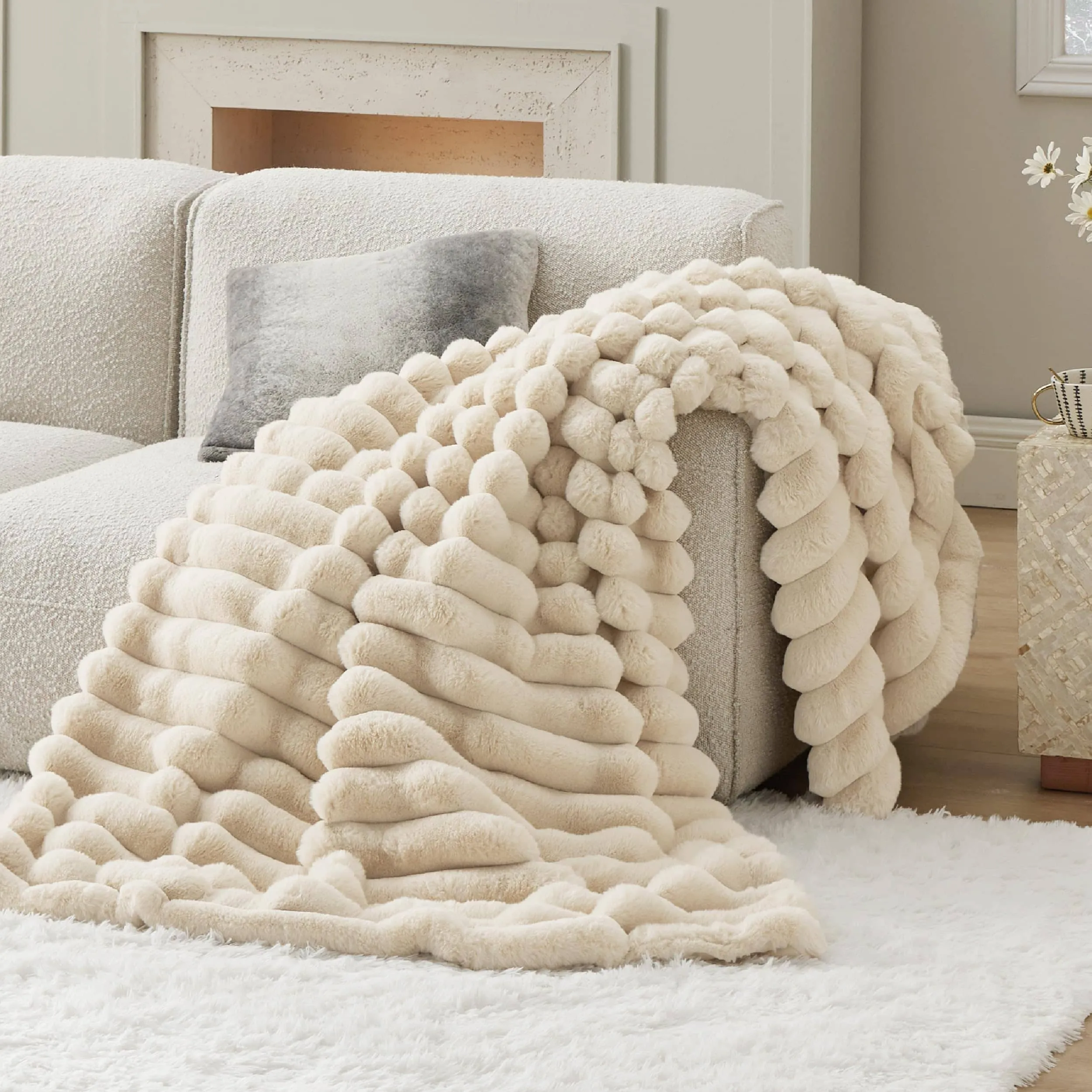 Bedsure Faux Fur Striped Throw Blanket