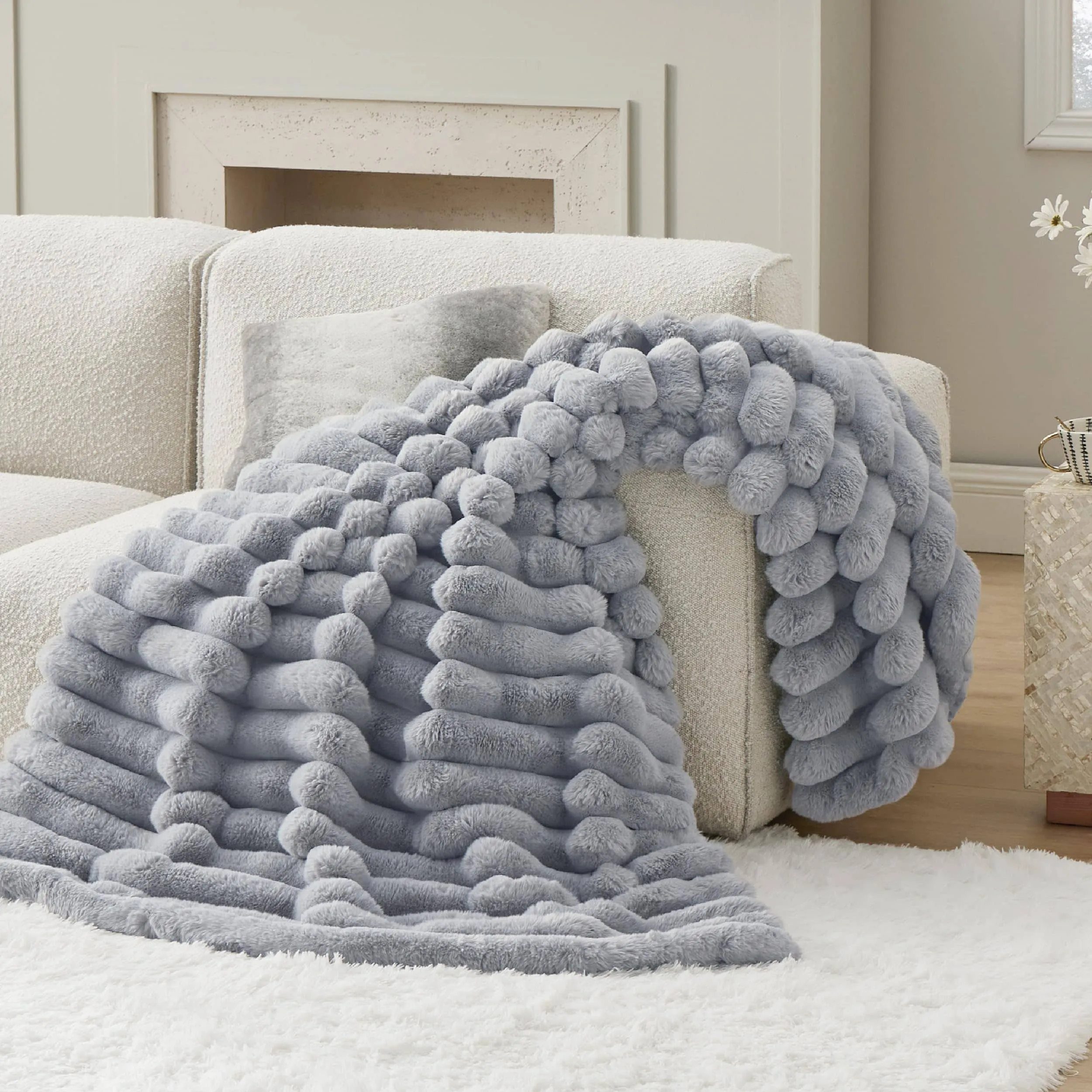 Bedsure Faux Fur Striped Throw Blanket