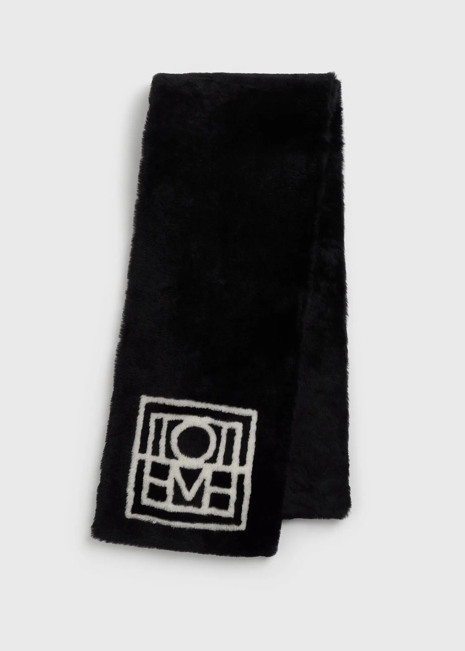 Monogram shearling scarf black