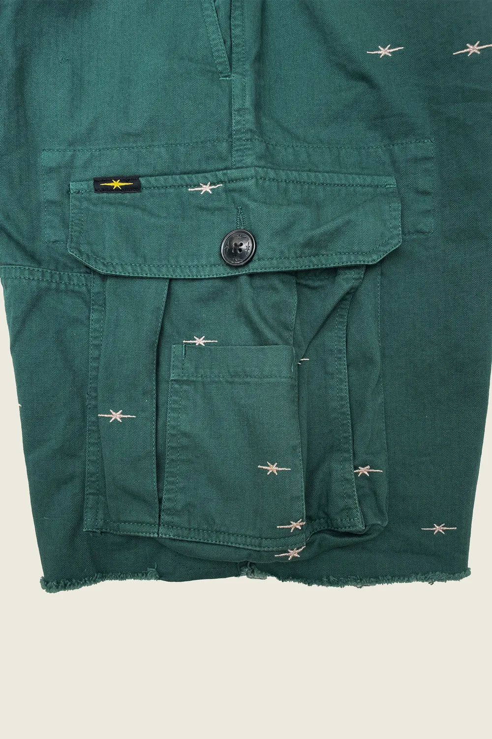 PHIPPS STAR EMBOIRDERED CARGO SHORTS GREEN