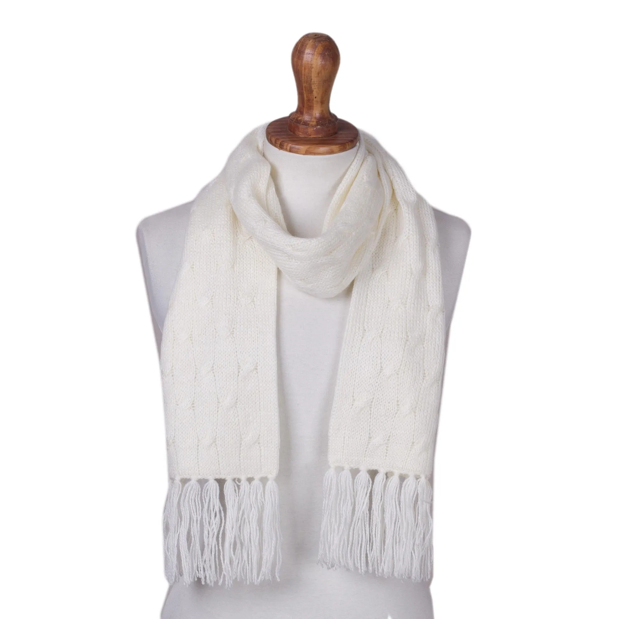 Soft Winter White Cable Knit Scarf