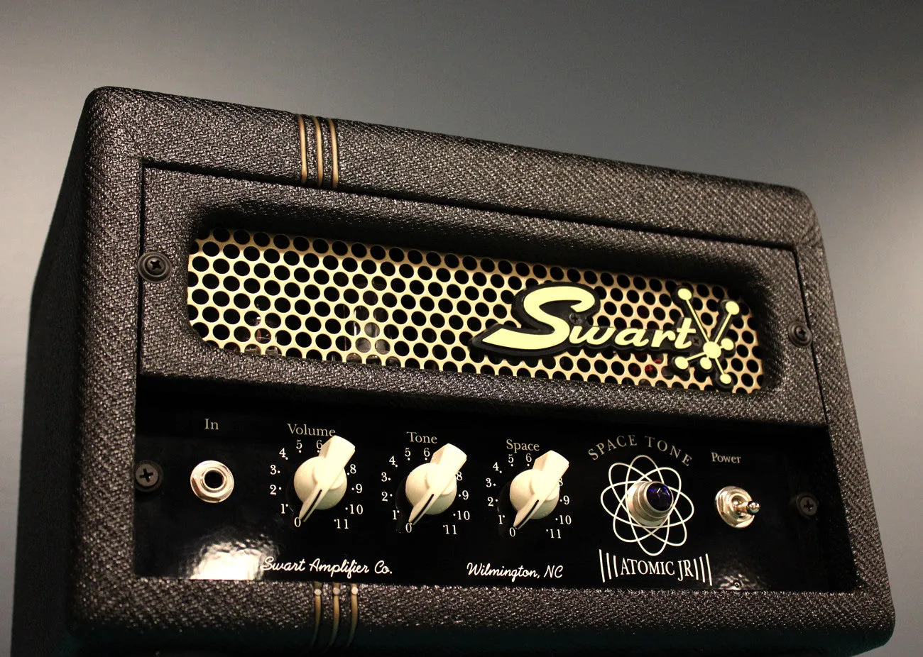 Swart Space Tone Atomic Jr Head, Dark Tweed