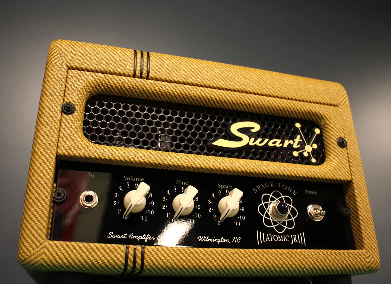 Swart Space Tone Atomic Jr Head